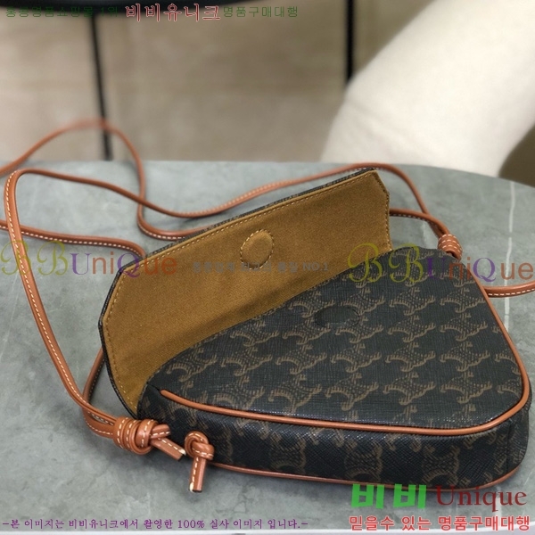 # Ʈ ĵ Ʈ̾ޱ ũν 195902-1001