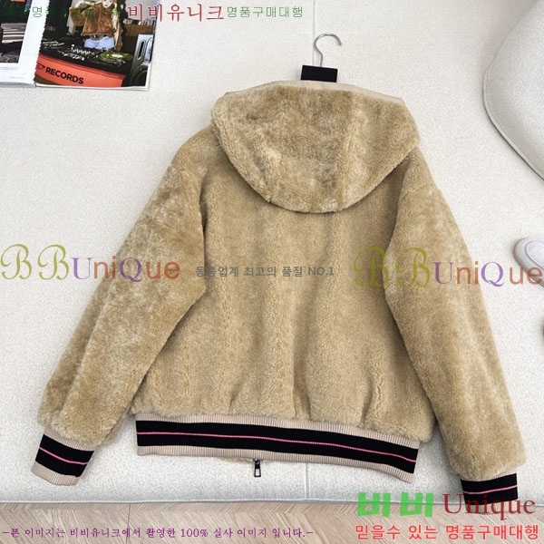  η**  þ   LP334506-2