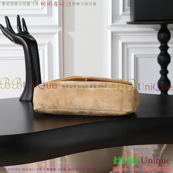 #ζ Į   734153-2001