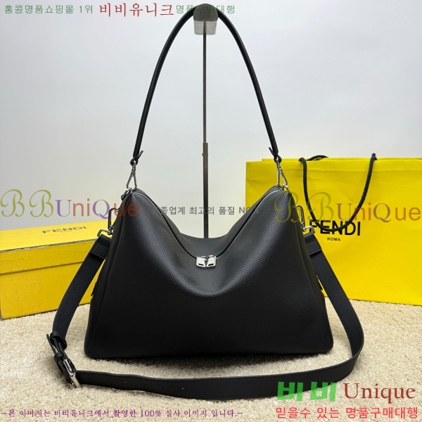 #  ΰ     7VA667-102