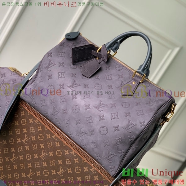 #̺ ǵ P9 ݵѸ 40 ׷ M15225-1