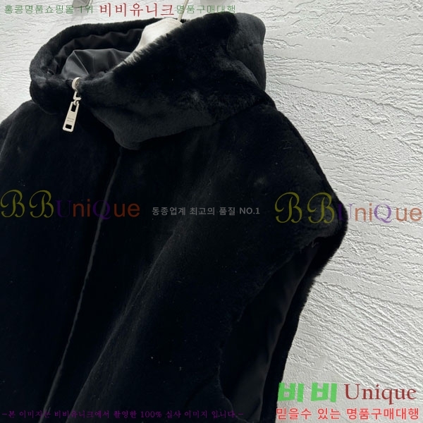    þ    PAD23402-10