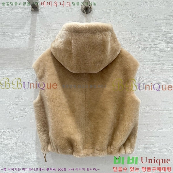    þ    PAD23402-11