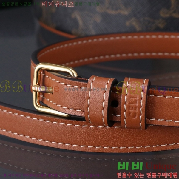 # Ʈ Ŭ Ŷ 116882-1001