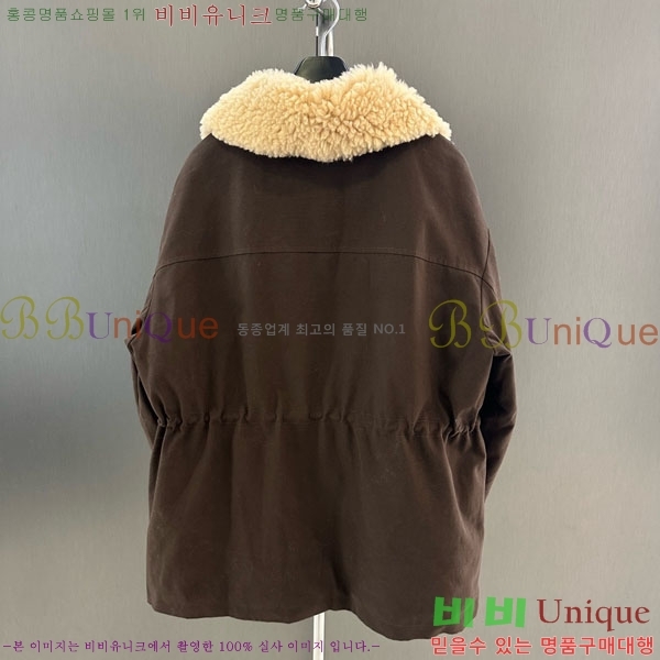  ** ٿ е MAX324301-5