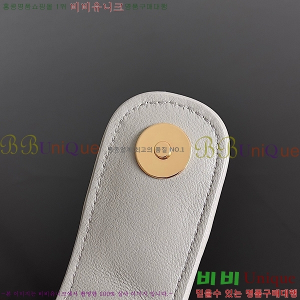 #װŸ  η 1980 804038-103