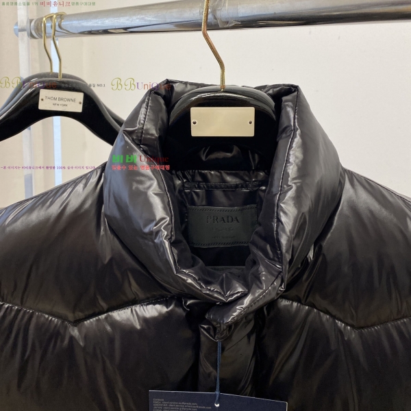  * ٿ е  49P2511262-1