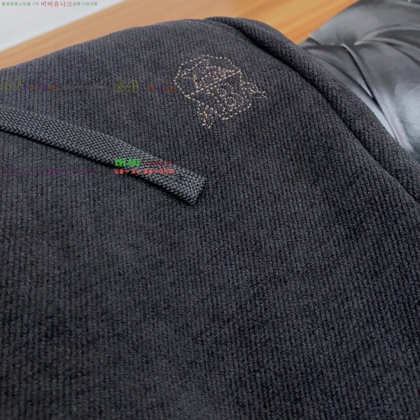  * ġ*   17BC2511284-1