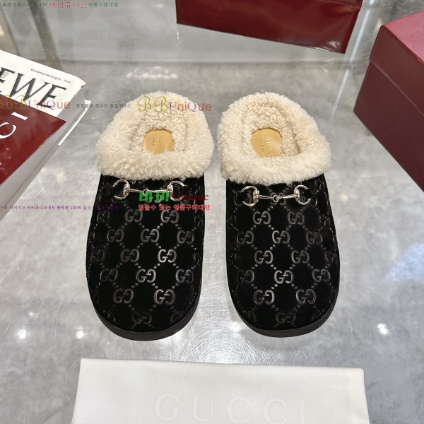  * Ȧ þ   28G251159-4