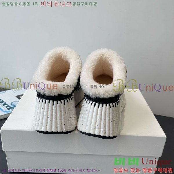 ο   þ Ŭ  34CHC8536218-3