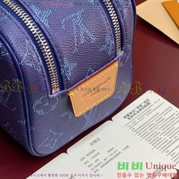 #̺ ̴  ŰƮ Ŭġ M27158-107