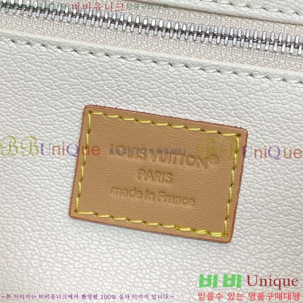 #̺ ̴  ŰƮ Ŭġ M27158-107