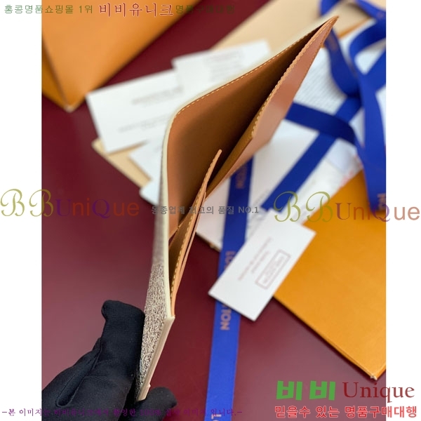 #̺ нƮ Ŀ M26831-102