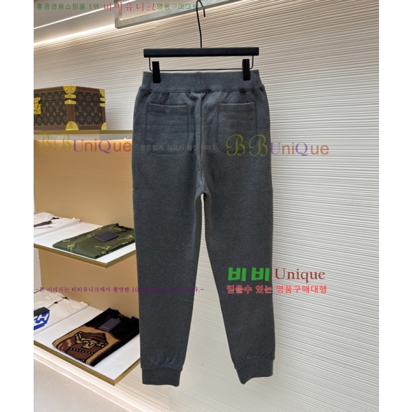   򸮴  24D121680901-3